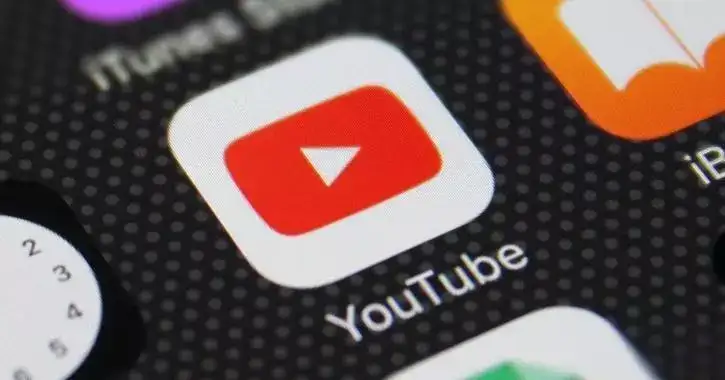 youtube logo youtube logo